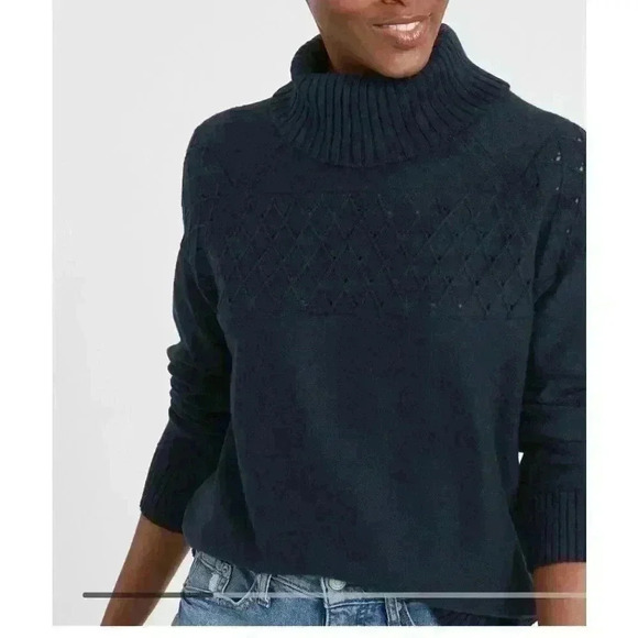 Banana Republic Pointelle Turtleneck Sweat… - Picture 1 of 8